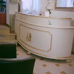 San Salvador Basic & Local 2 Stars Отель Венеция