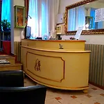 Hotel San Salvador Basic & Local 2 Stars